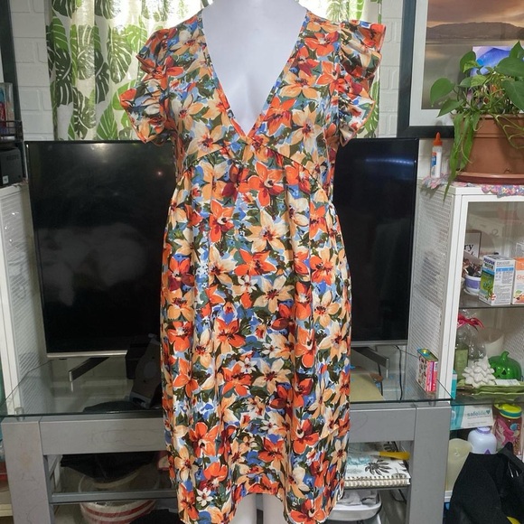 ‼️ DRESS BUNDLE ‼️ - Picture 4 of 8